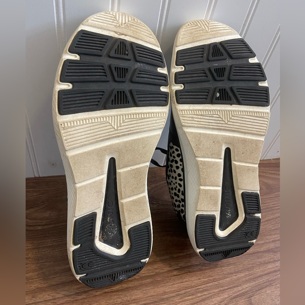 Vionic Remi Spot Sneaker Black Tan Cheetah Leopard Animal Print Tie Zip Womens 8 - Picture 14 of 15